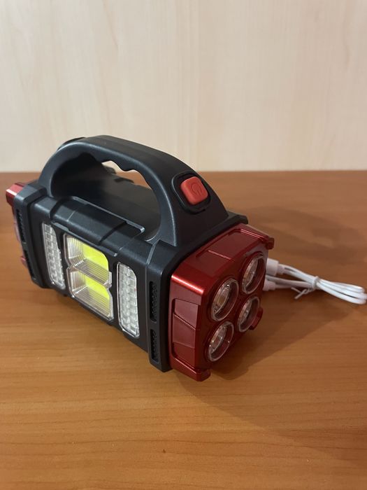 Сонячний ліхтар із зарядкою телефону | Powerbank