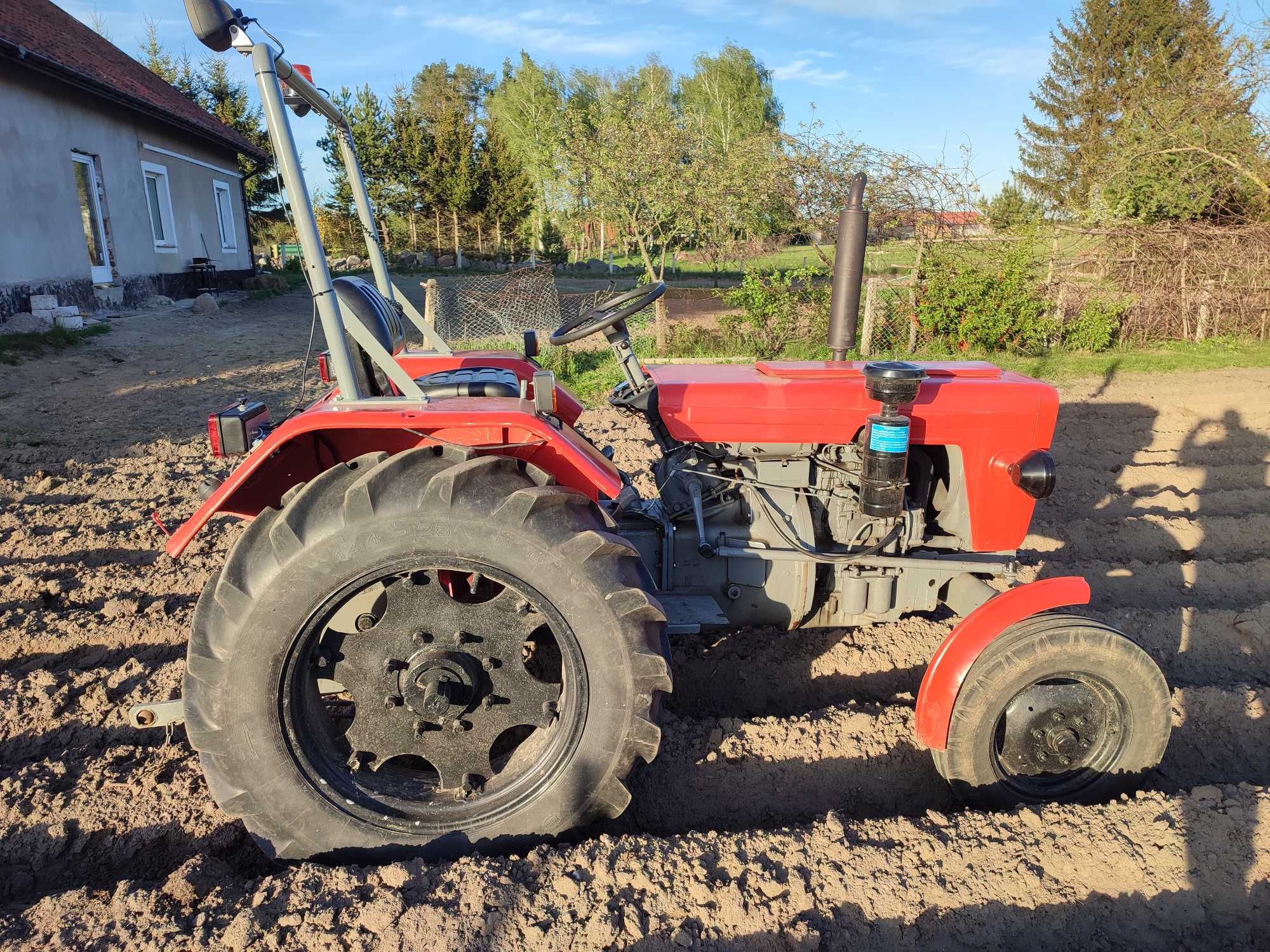 Zetor k25 silnik c330