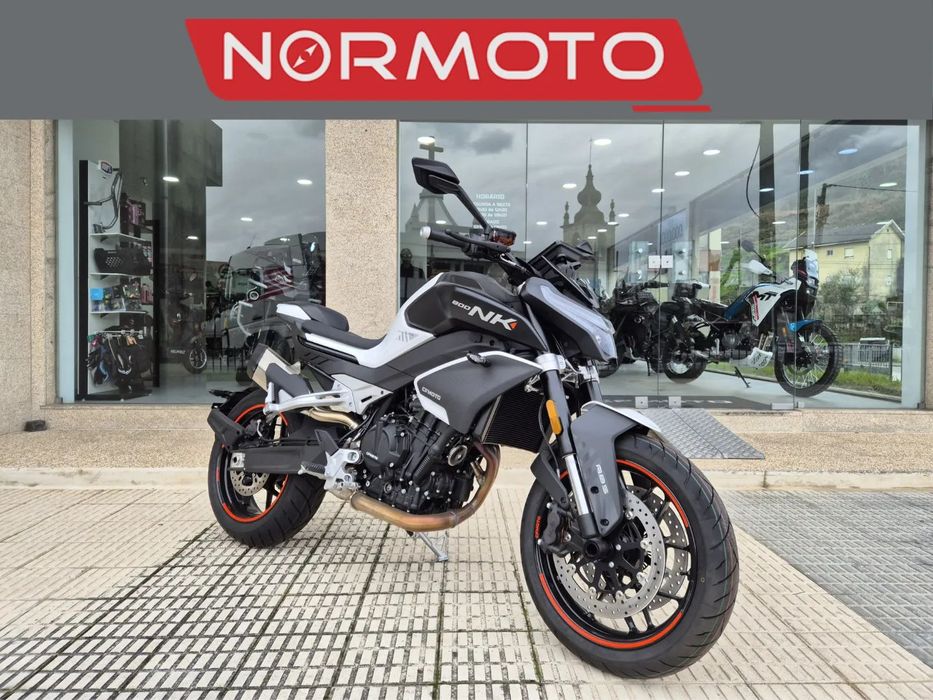 CF Moto 800NK (Campanha sem Juros)