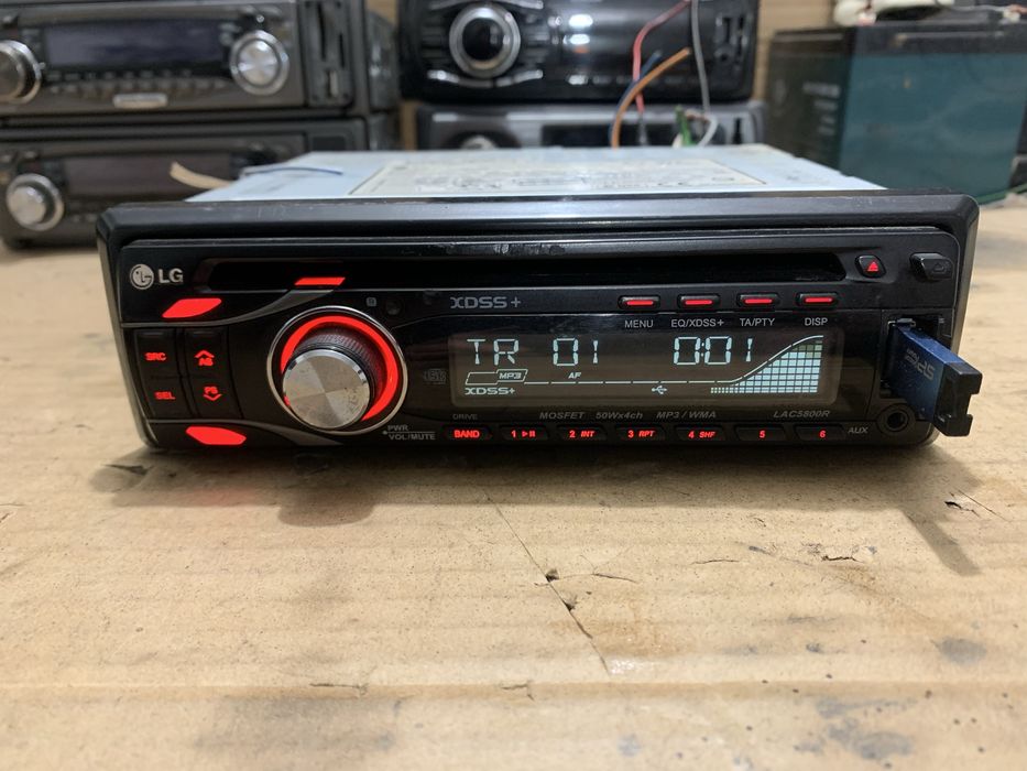 Магнітола автомагнітола LG LAC5800R