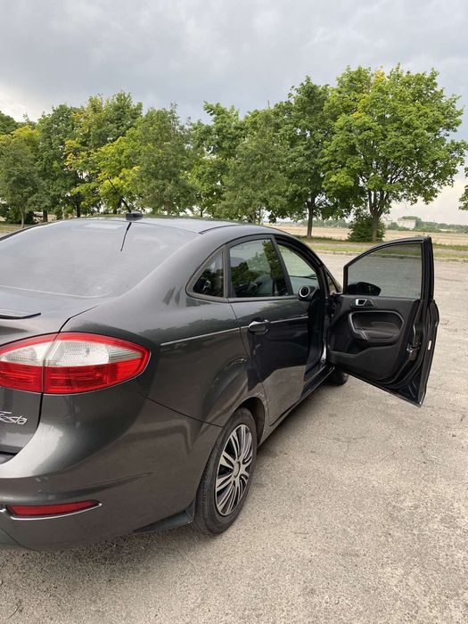 Продам автомобіль