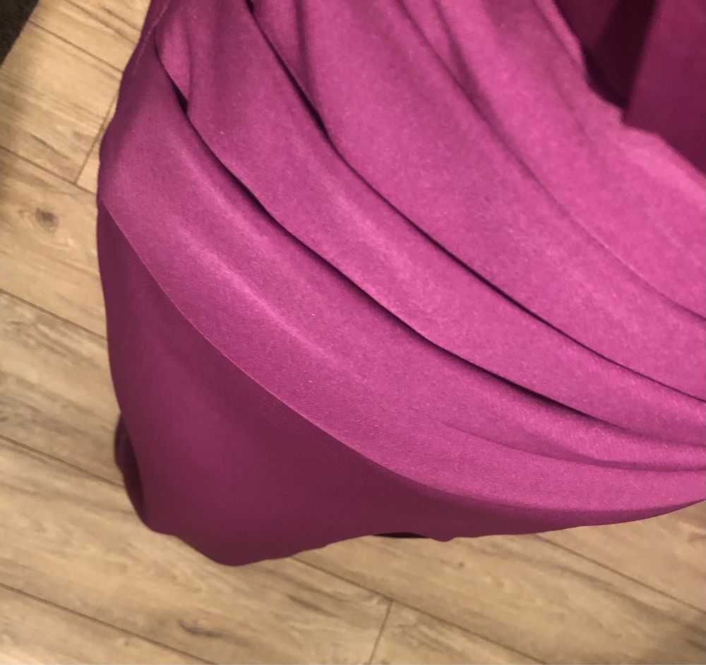 Elegancka sukienka