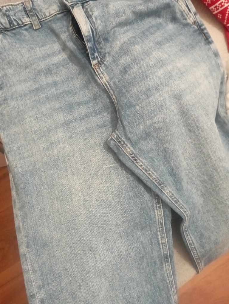 Spodnie jeansowe  chłopięce Reserved roz. 164, nowe.