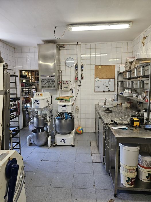 Trespasse de pastelaria com fabrico