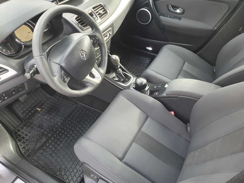 Megane III *GAZ*super stan*1.6*