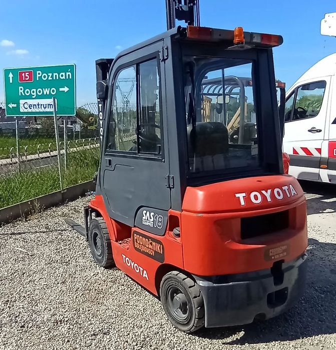 Toyota 7FDF18  Wózek widłowy
