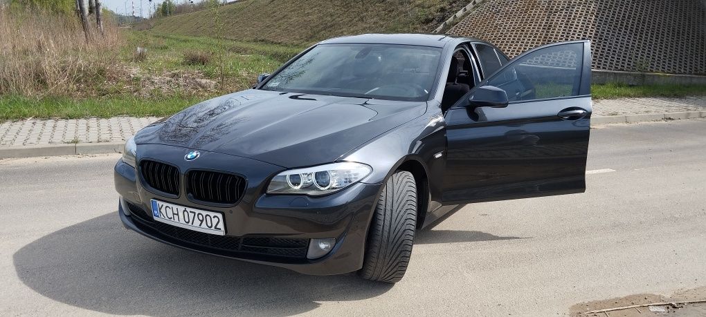 BMW seria 5 wersja Shadow Mpakiet Szyberdach