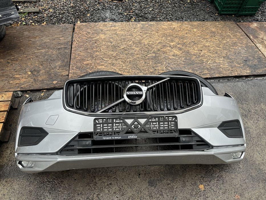 Бампер кимплектний volvo xc60 вольво хс60 в наявності