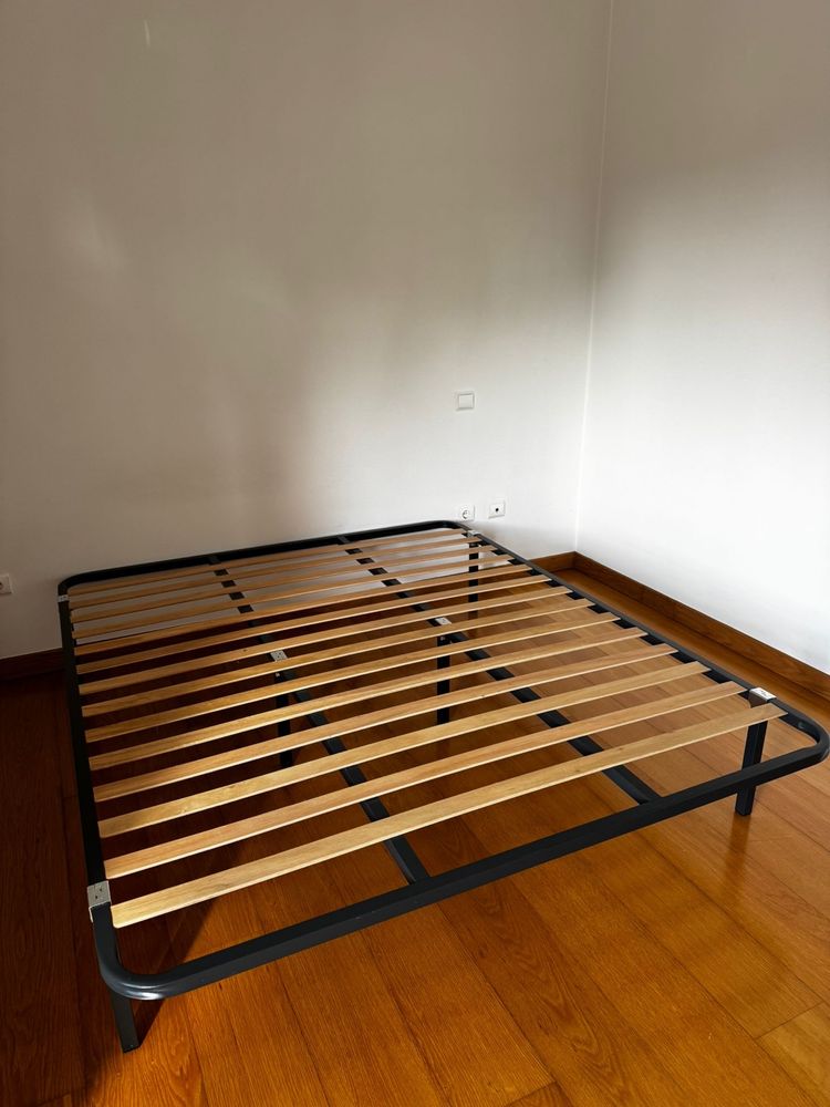 Colchão com estrado Queen Size