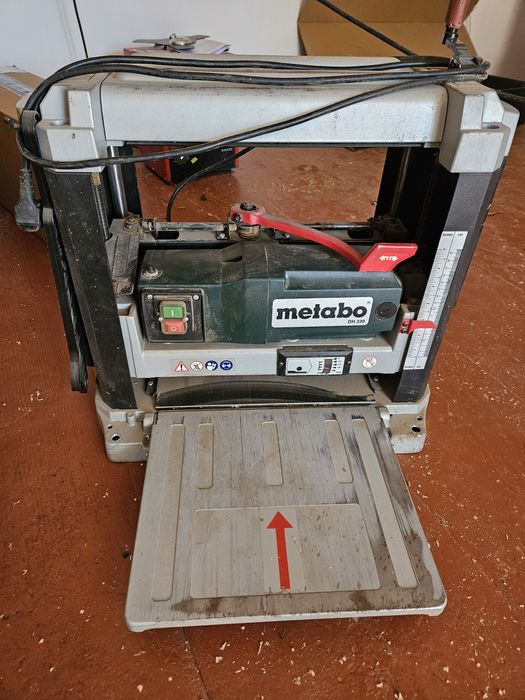 Рейсмусовий станок Metabo DH 330