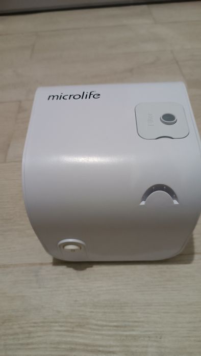 Інгалятор компресорний Microlife