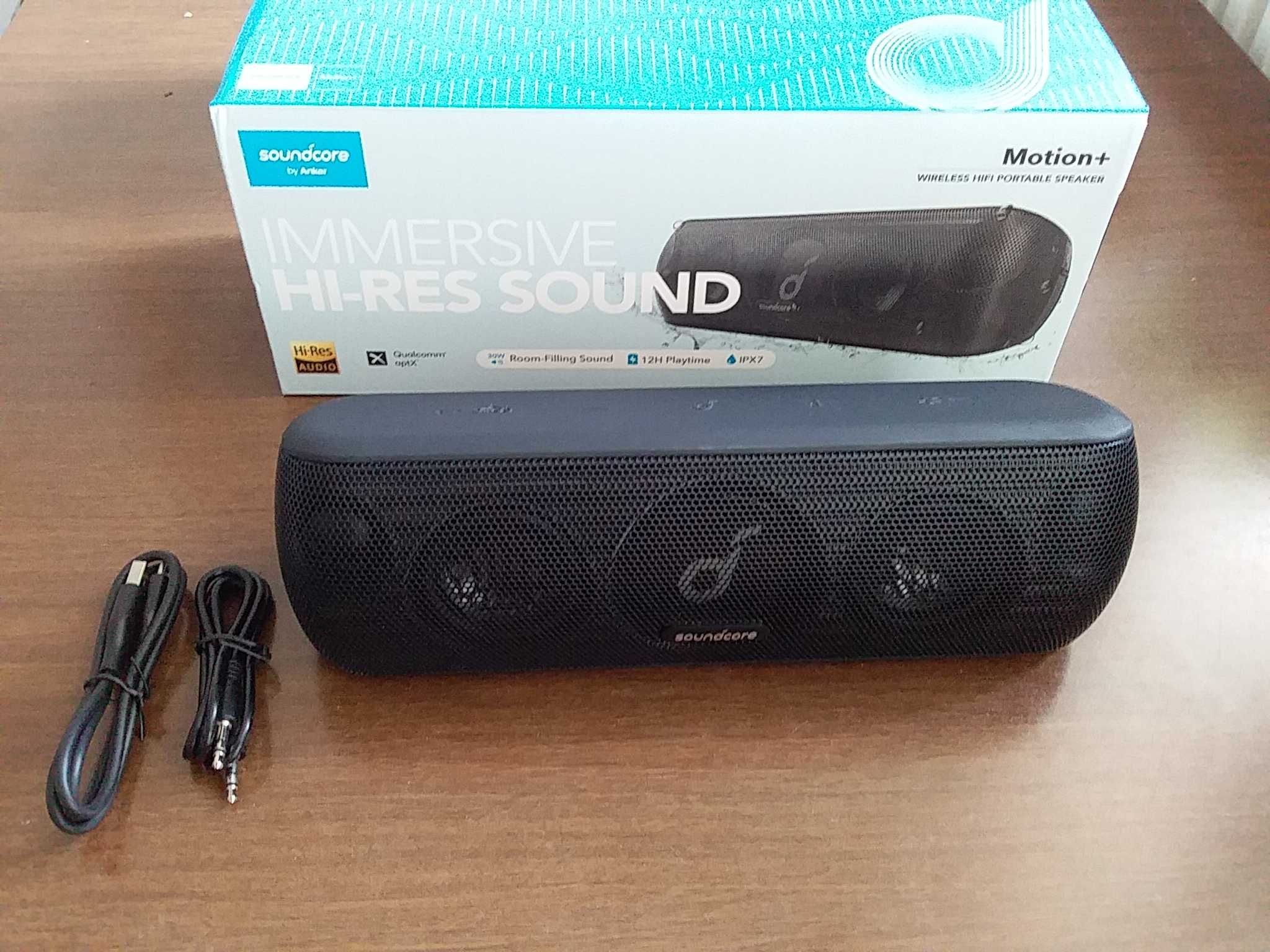 Колонка Anker soundcore motion+