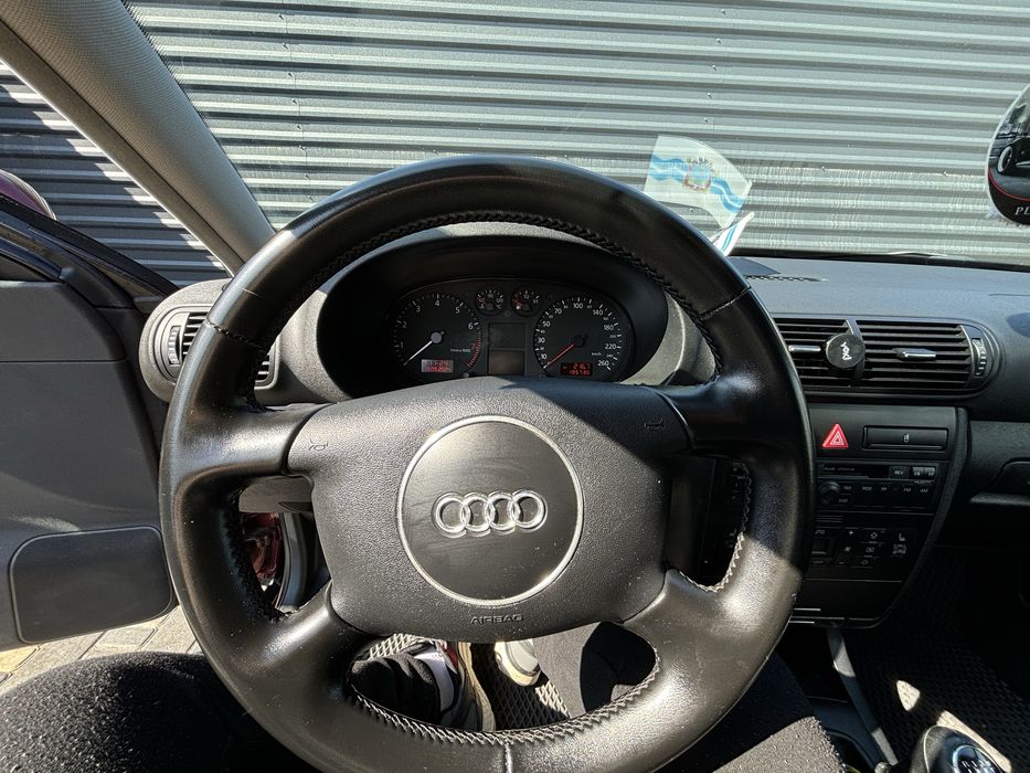 Продам Audi A3 8l