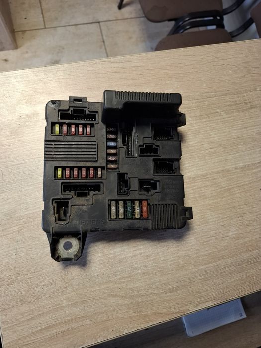 Renault Scenic II Megane II Moduł UPC X84 032B