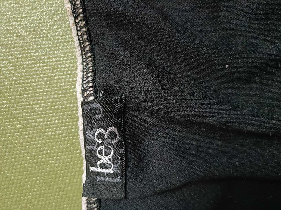 Urocza zwiewna sukienka be3 w groszki z kokardką i pięknym dekoldem