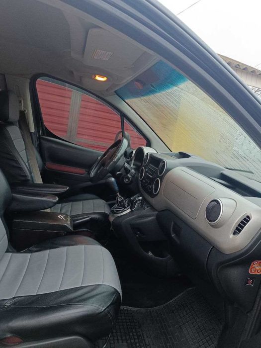 Продам Citreoen berlingo 2011 року