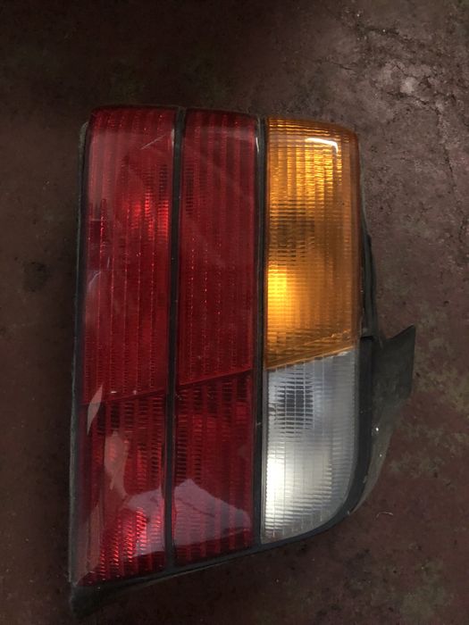 Farolins traseiros originais e36 sedan bmw