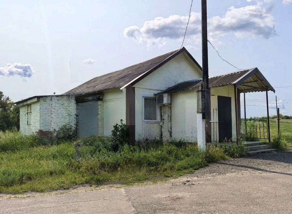 Продам торгове приміщення