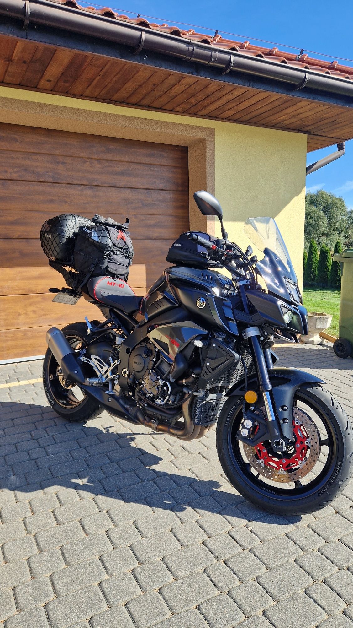 YAMAHA MT10 STAN IDEALNY pierszy właściel, krajowy, quickshifter
