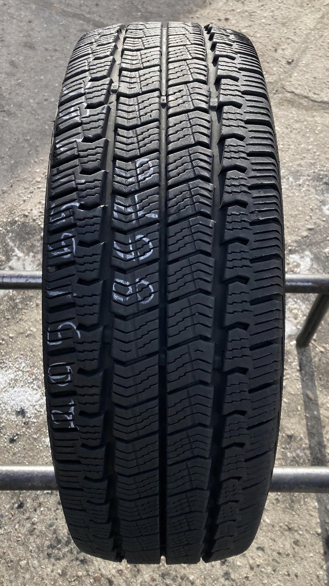 205/65/16C Point S 4 Seasons Van 107/105T