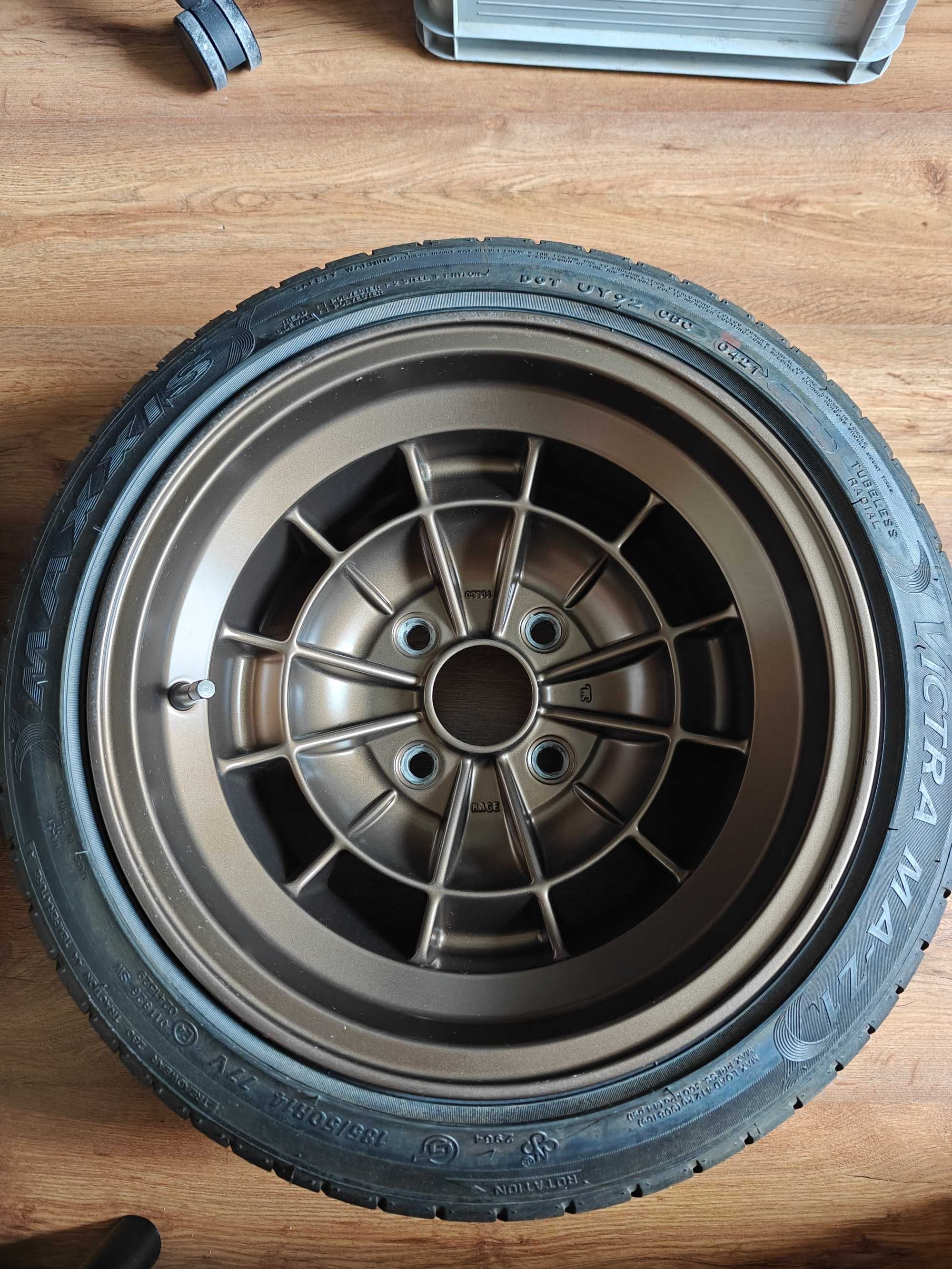 Felgi Neo Tosco, 14x8j -18, 4x114.3, nowe z oponami