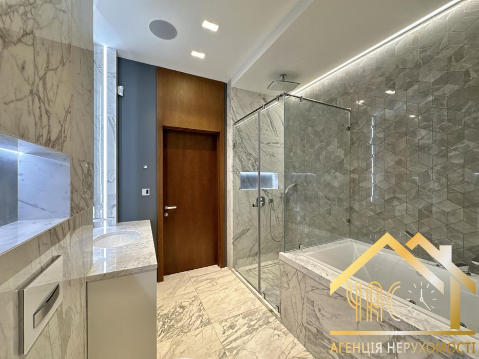 ‼️Будинок мрії у Zoloche‼️ з басейном і гостьовим котеджем!