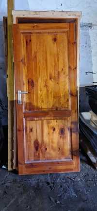Drzwi drewniane z futryną wewnętrzne/budowlane