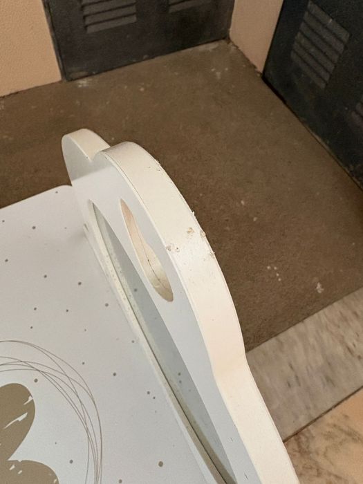 Vendo tocador de criança  + banco