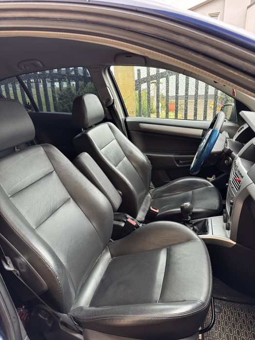 Opel astra h 2.0 t 200km