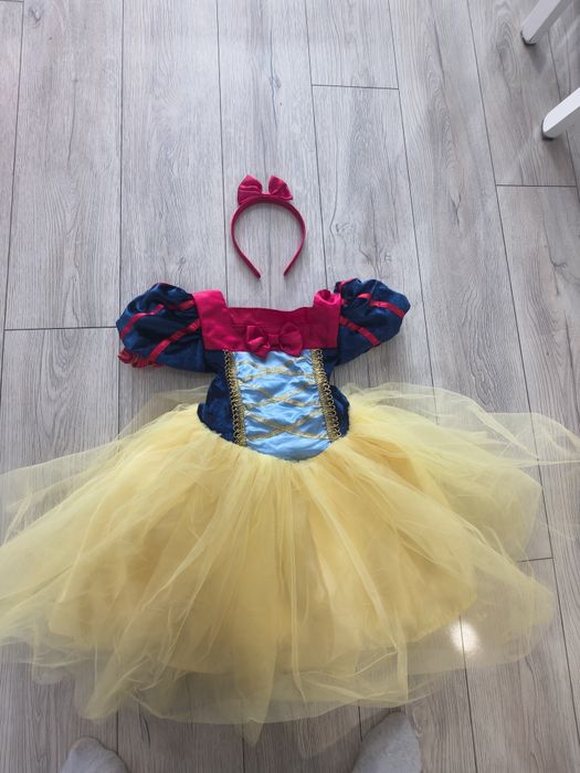 Sukienka Królewna Śnieżka 104 Przebranie Karnawał Księżniczka