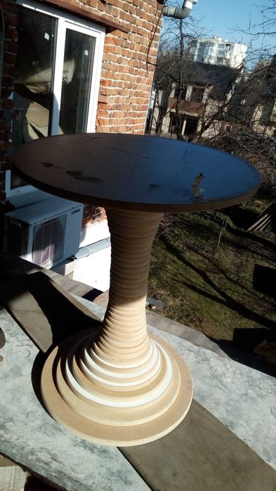 Стіл круглий з можливістю регулювання висоти, новий