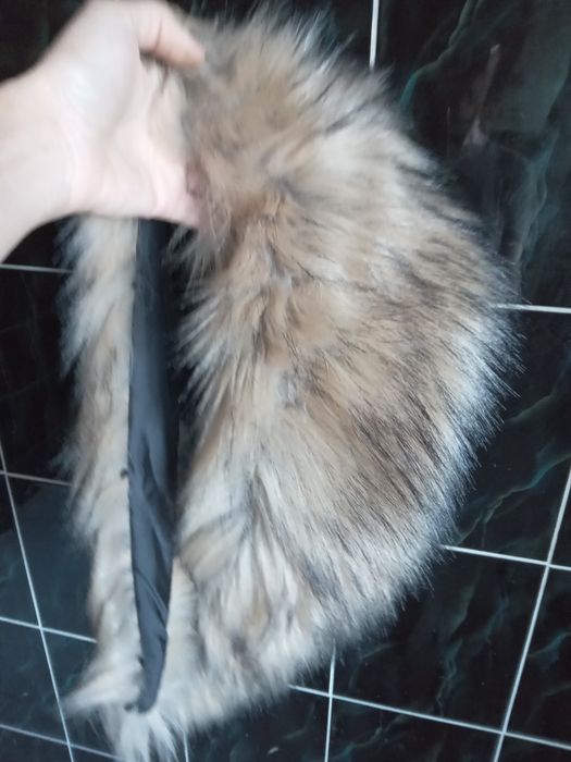 Продам хутряні коміри