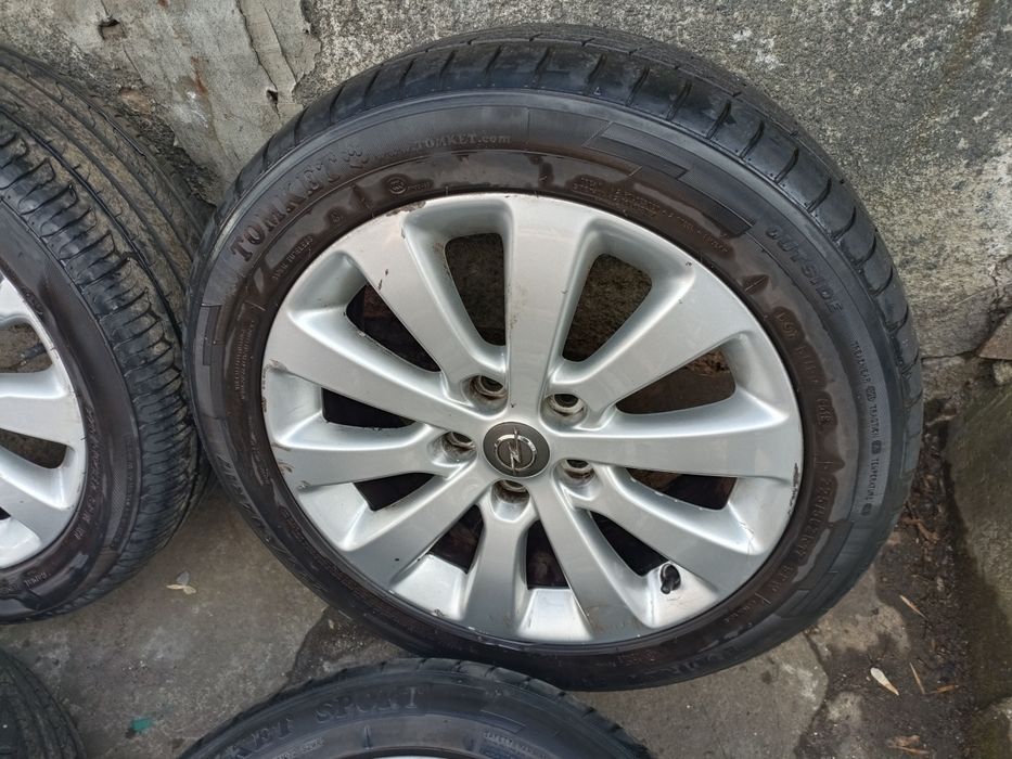 Felgi aluminiowe Opel Zafira C 17" 5x115