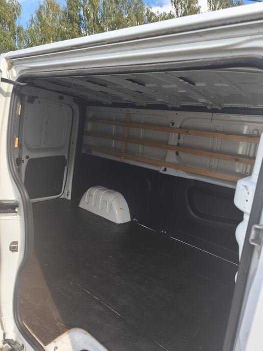 Opel Vivaro l2h1 long 2017r 174tkm fv23