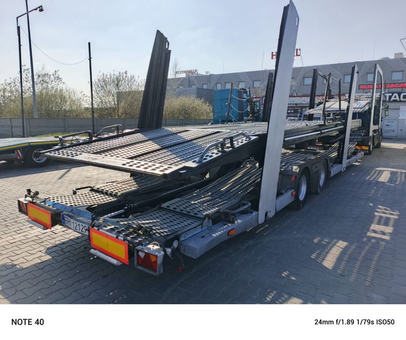 Auto Transporter Renault Premium Lohr Vat23