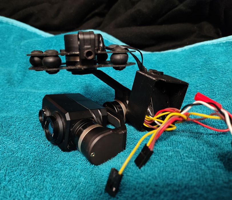 Комбінована тепловізійна камера