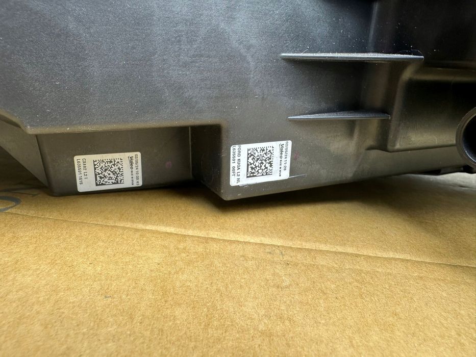 lampa przod przednia ford kuga mk3 lift lifting 2024-2025