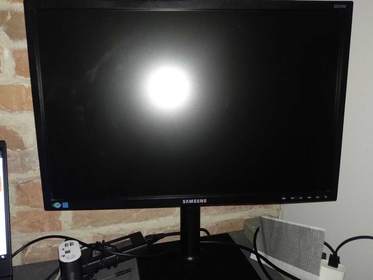 Monitor Samsung S22E450DW