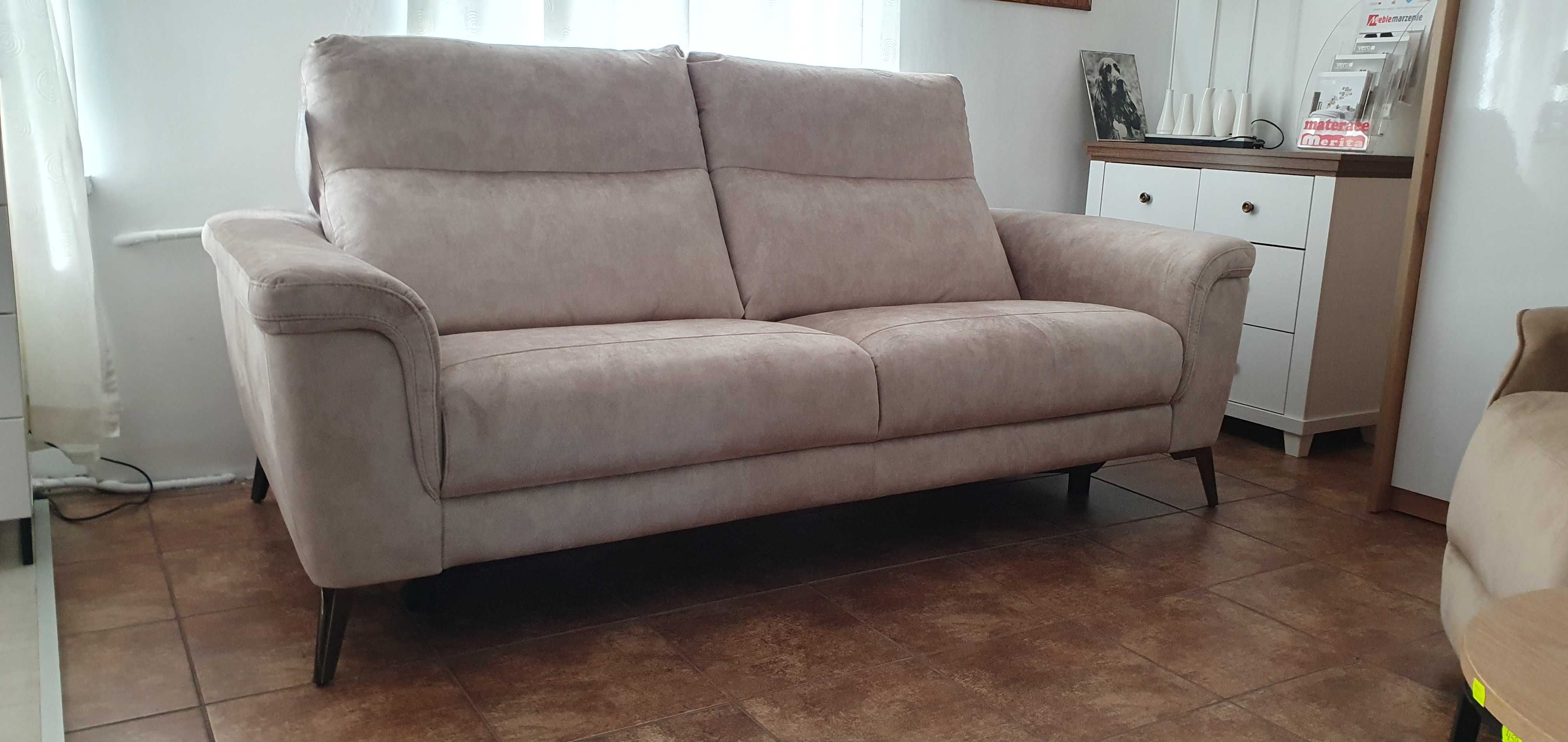 Komfortowa sofa 3 os. beżowa VERBENA Vero bez funkcji spania