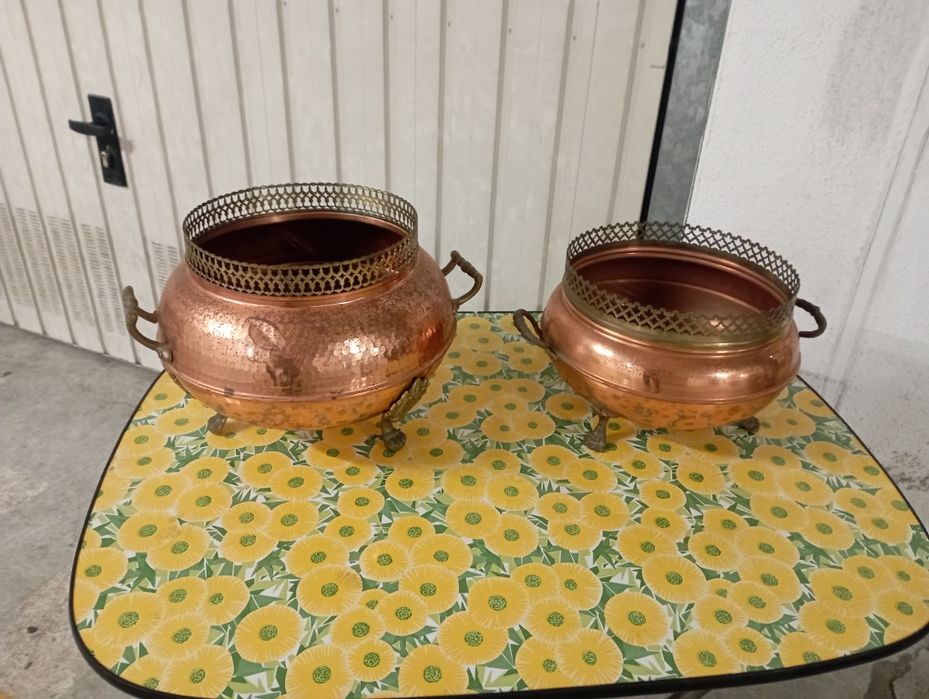 Floreiras em Cobre e Latão