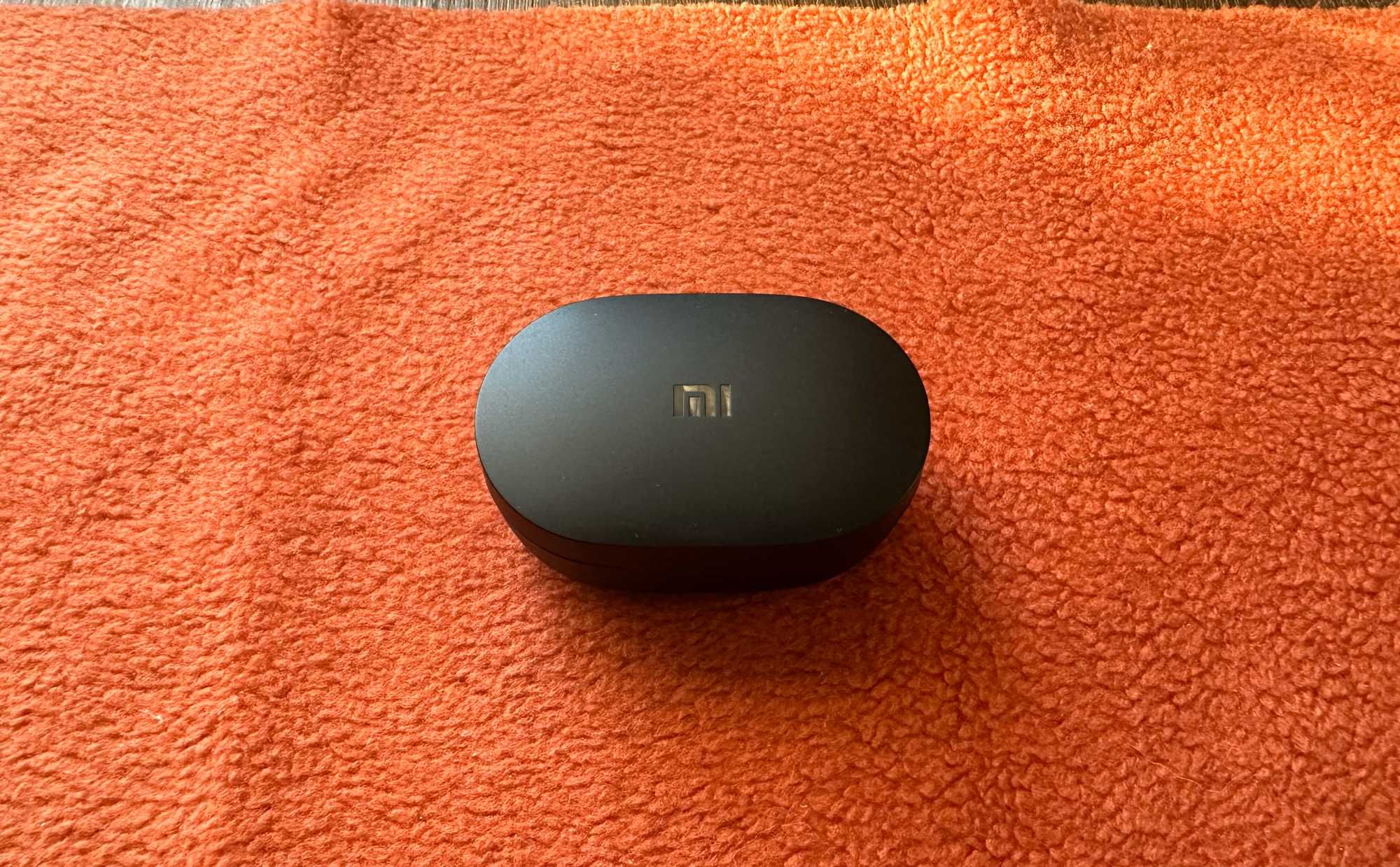 Prawie nowe słuchawki Xiaomi Mi True Wireless Earbuds Basic 2 - czarne