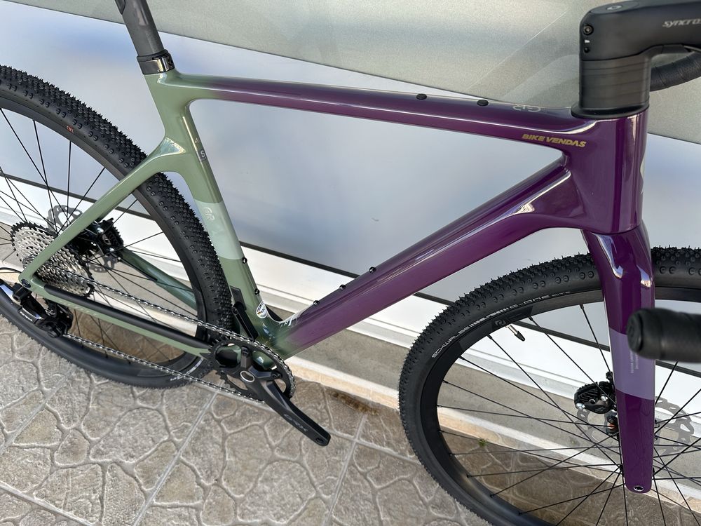 Bicicleta Scott Gravel - Carbono