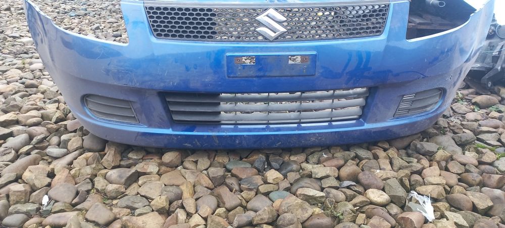 Передній бампер suzuki Swift 2005-2008