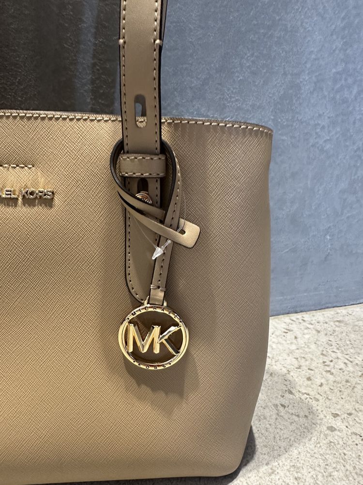 Оригінал Сумочка Michael Kors MEL SM Tote Camel ШКІРА світло коричнева