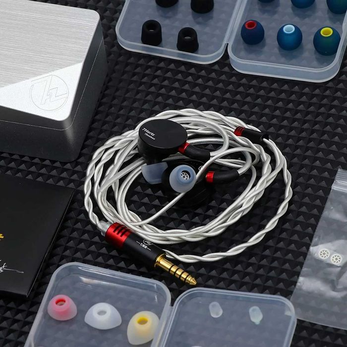 ⇒7Hertz Timeless -практически совершенные магнитно-планарные наушники!