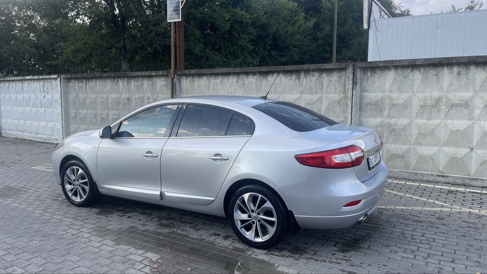 Авто в чудовому стані