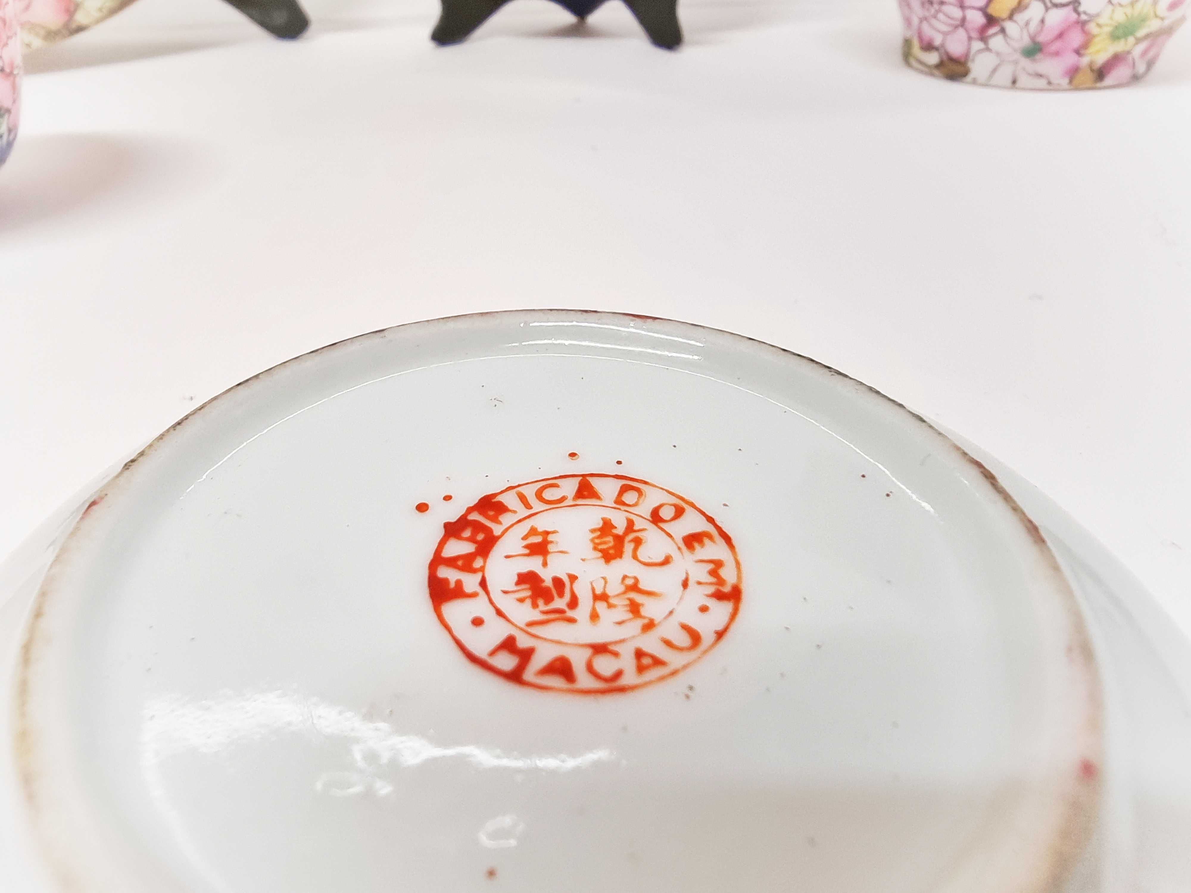 Lote de 5 porcelanas millefleurs Macau e China