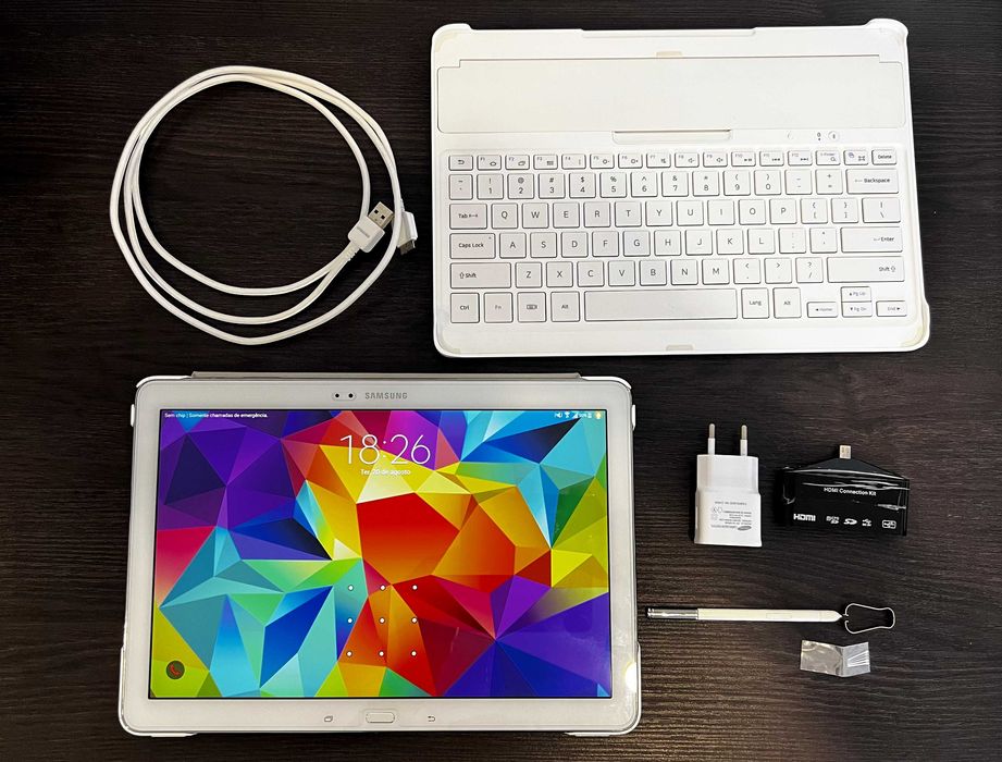 Galaxy Note Pro 12.2" - 32GB White (WiFi + hi3G) + Keyboard + Accessories64169652781185123