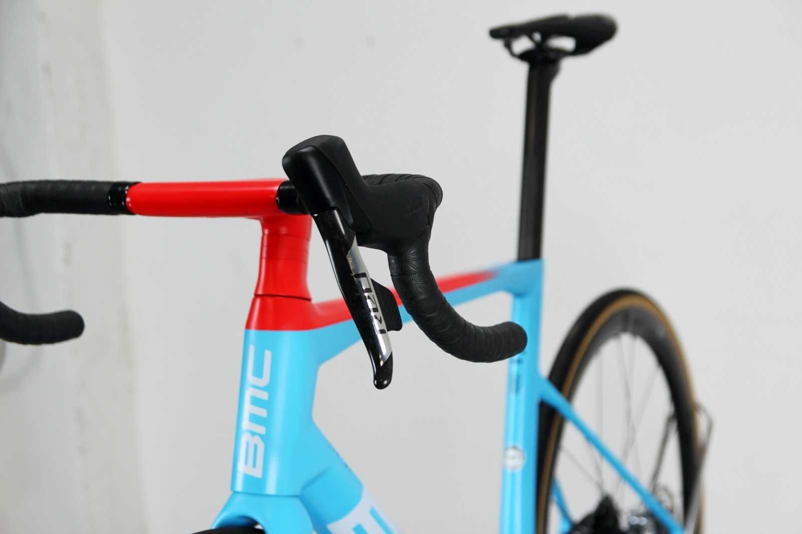 Rower szosowy BMC TEAMMACHINE SLR01 Disc Carbon Sram RED AXS, roz. 56