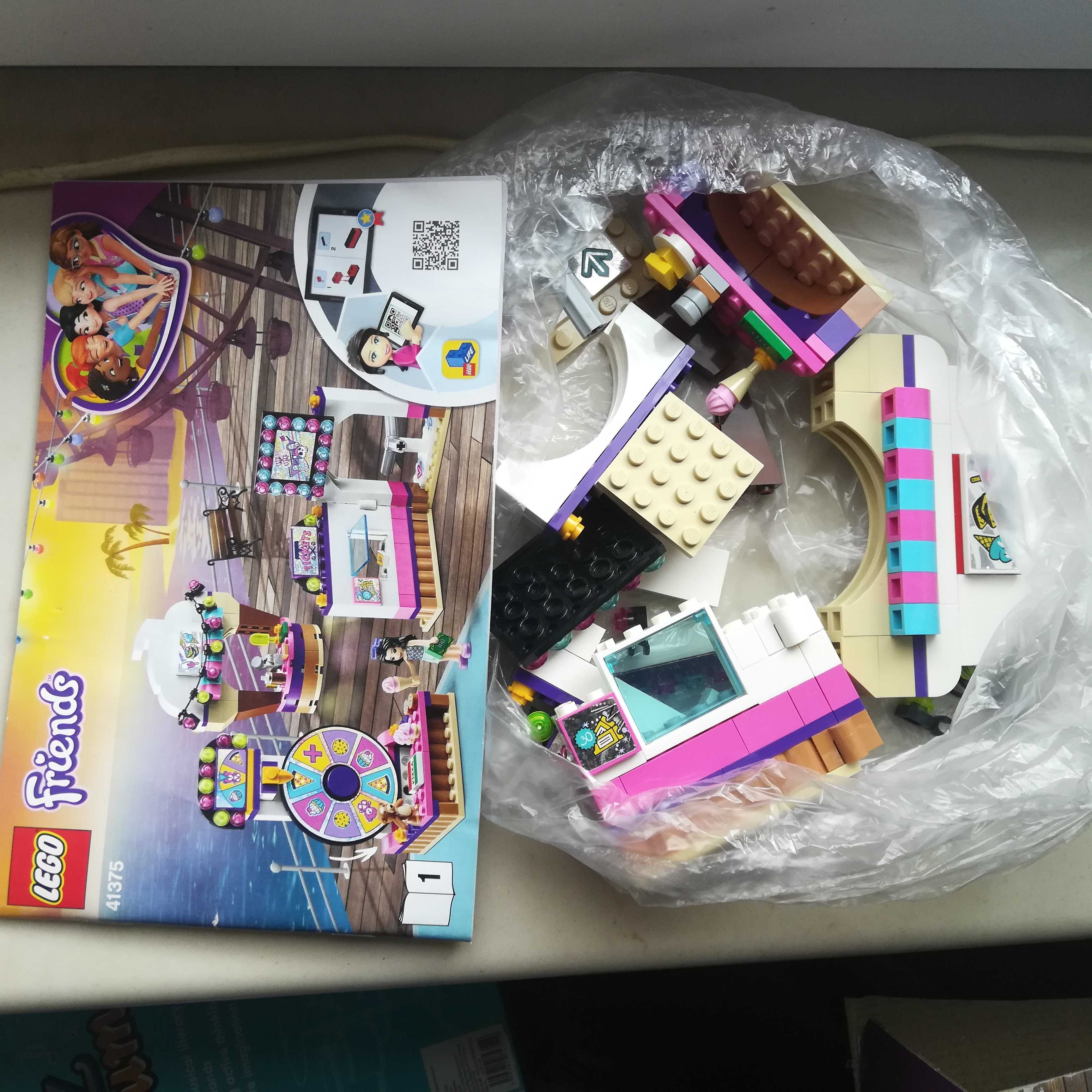 Ogromny Zestaw LEGO friends + 2 zestawy gratis